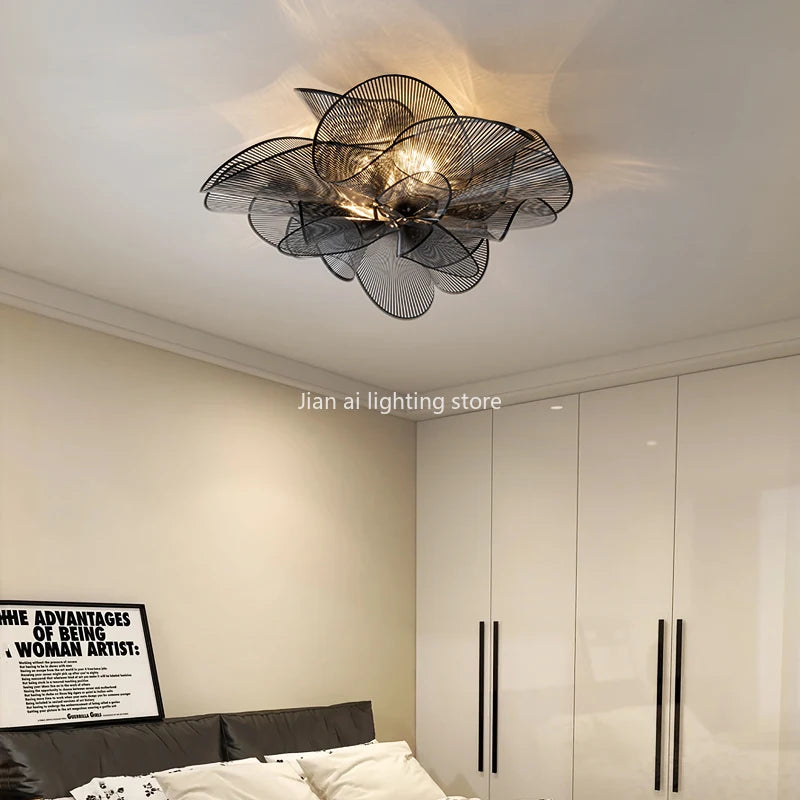 H5-Bedroom Light New Lamp Luxury Modern Simple Chandelier Northern Europe Advanced Sense Petal Lamps LED Ceiling Lamp