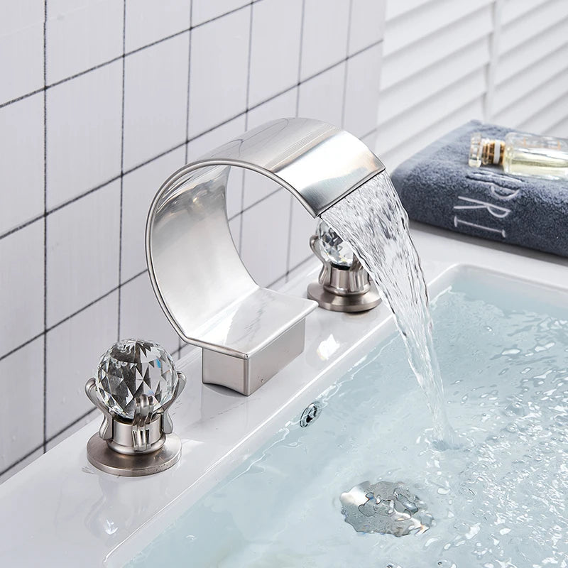 3Pcs Golden Bathroom Basin Faucet Crystal Handle Widespread Hot Cold Water Mixer Tap Waterfall Bathroom Faucet Crane torneiras